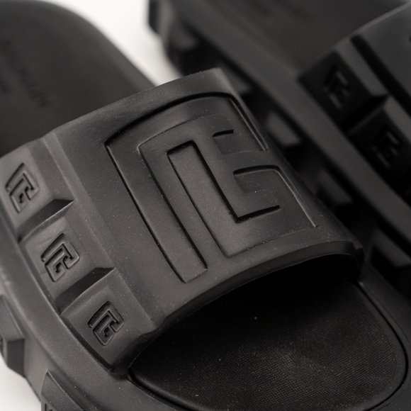 size 40-41 Balmain Black Ari Rubber Slip On Slides Sandal Embossed Logo - Picture 6 of 11
